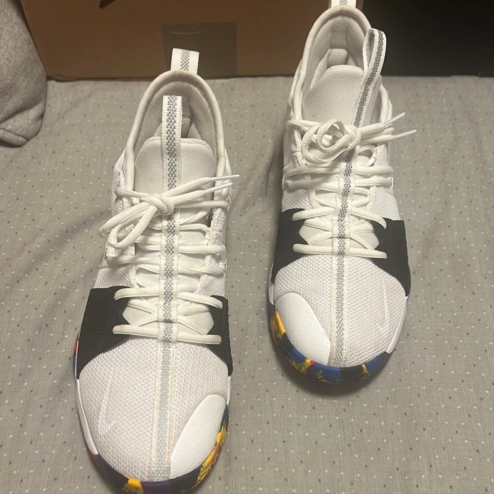 Gently used Sz 10 PG2 ‘NCAA Tournament’ No Box